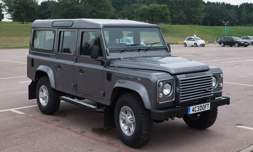 Land Rover Defender 110 (2021)